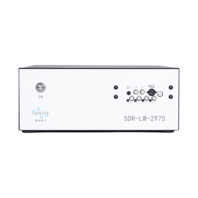 SDR-LW 2975 AD9361 RF 70 MHz-6 GHz 56 MHz BW Κάθε 2 κανάλια 4 × PCIE BUS 2 × USB 3.0 i7 Επεξεργαστής USRP Ενσωματωμένη ραδιοφωνική συσκευή καθορισμένη από λογισμικό