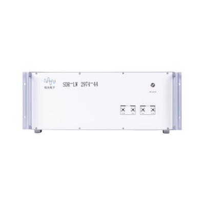 SDR-LW 2974-44 RF 10 MHz-44 GHz 160 MHz BW Κάθε 2 κανάλια 4 × USB 3.0 2 × SFP+ 4 × PCIE BUS i7 Επεξεργαστής USRP Ενσωματωμένη ραδιοφωνική συσκευή καθορισμένη από λογισμικό